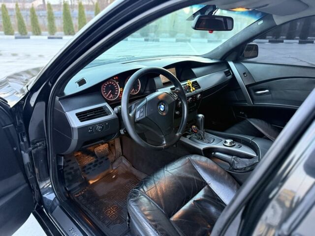 Чорний БМВ 5 Серія, об'ємом двигуна 3 л та пробігом 390 тис. км за 3500 $, фото 12 на Automoto.ua