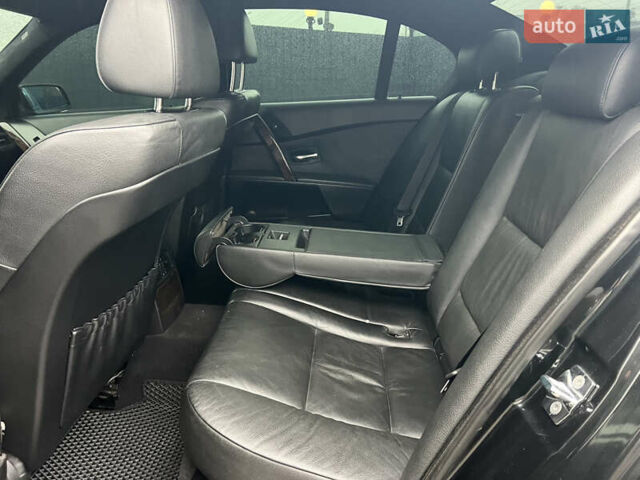 Черный БМВ 5 Серия, объемом двигателя 4.39 л и пробегом 215 тыс. км за 11500 $, фото 4 на Automoto.ua