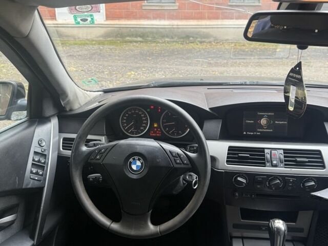 Черный БМВ 5 Серия, объемом двигателя 2.5 л и пробегом 300 тыс. км за 3800 $, фото 13 на Automoto.ua