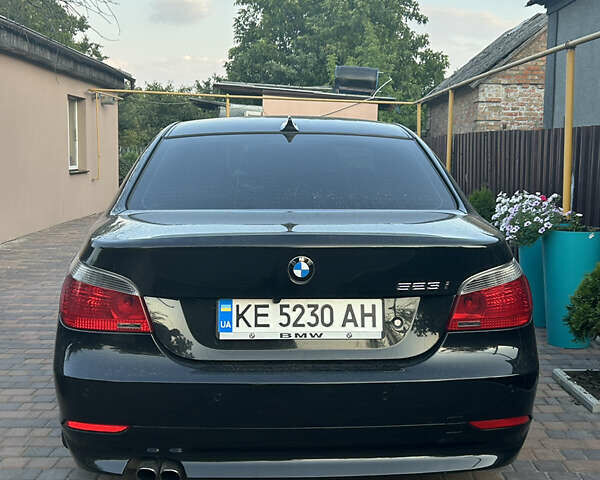 Черный БМВ 5 Серия, объемом двигателя 2.5 л и пробегом 204 тыс. км за 10500 $, фото 4 на Automoto.ua