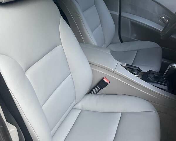 Черный БМВ 5 Серия, объемом двигателя 3 л и пробегом 360 тыс. км за 7500 $, фото 28 на Automoto.ua