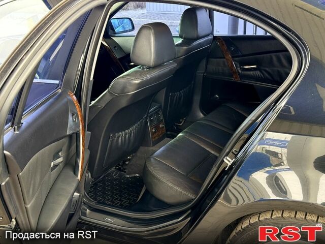 Чорний БМВ 5 Серія, об'ємом двигуна 2.5 л та пробігом 280 тис. км за 7800 $, фото 7 на Automoto.ua