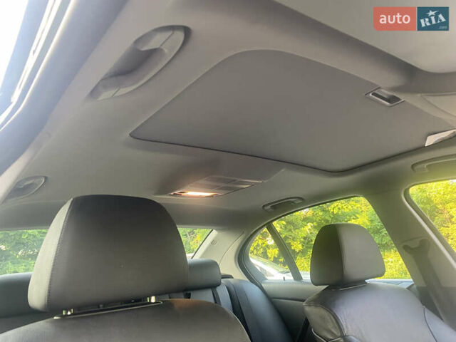 Черный БМВ 5 Серия, объемом двигателя 2.5 л и пробегом 134 тыс. км за 12800 $, фото 28 на Automoto.ua