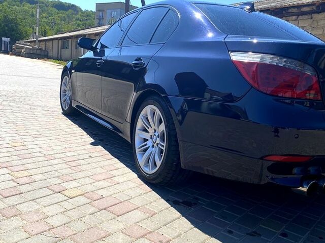 Черный БМВ 5 Серия, объемом двигателя 3 л и пробегом 320 тыс. км за 6500 $, фото 1 на Automoto.ua