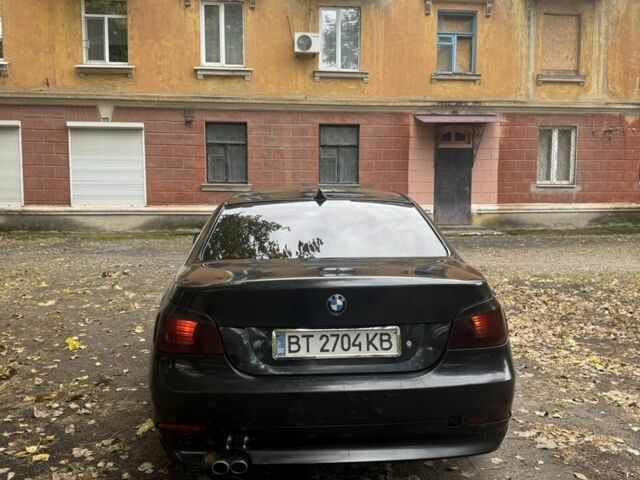 Черный БМВ 5 Серия, объемом двигателя 2.5 л и пробегом 300 тыс. км за 3800 $, фото 3 на Automoto.ua