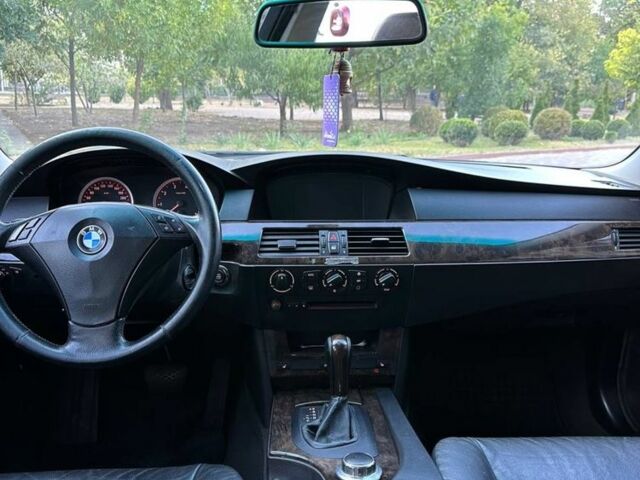 Черный БМВ 5 Серия, объемом двигателя 2.5 л и пробегом 230 тыс. км за 6300 $, фото 8 на Automoto.ua