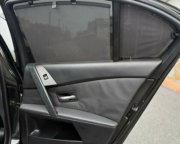 Черный БМВ 5 Серия, объемом двигателя 3 л и пробегом 292 тыс. км за 11500 $, фото 15 на Automoto.ua