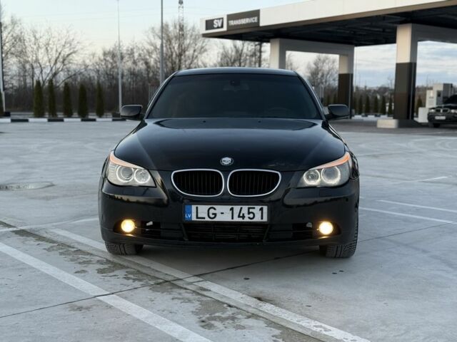 Чорний БМВ 5 Серія, об'ємом двигуна 3 л та пробігом 390 тис. км за 3500 $, фото 5 на Automoto.ua