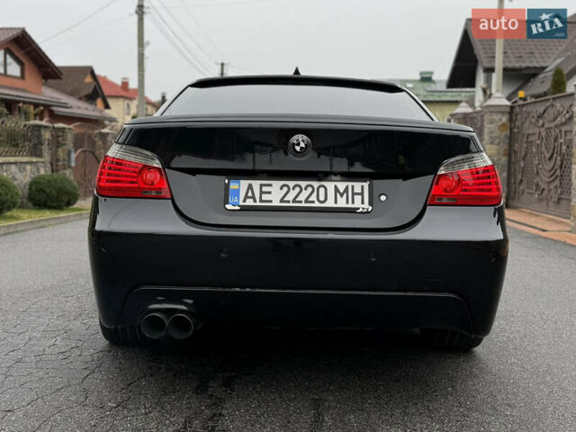 Черный БМВ 5 Серия, объемом двигателя 3 л и пробегом 292 тыс. км за 11500 $, фото 5 на Automoto.ua