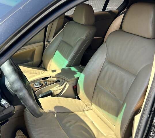 Черный БМВ 5 Серия, объемом двигателя 2.49 л и пробегом 360 тыс. км за 7600 $, фото 10 на Automoto.ua