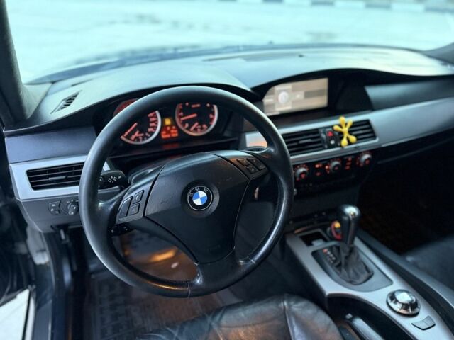 Чорний БМВ 5 Серія, об'ємом двигуна 3 л та пробігом 390 тис. км за 3500 $, фото 14 на Automoto.ua