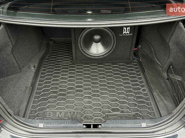 Черный БМВ 5 Серия, объемом двигателя 3 л и пробегом 292 тыс. км за 11500 $, фото 23 на Automoto.ua