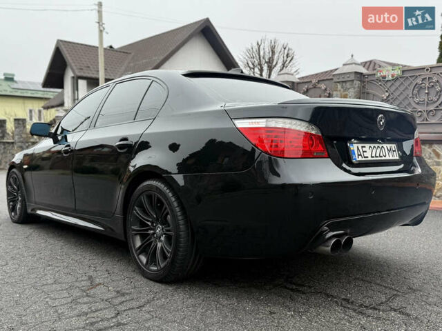 Черный БМВ 5 Серия, объемом двигателя 3 л и пробегом 292 тыс. км за 11500 $, фото 6 на Automoto.ua