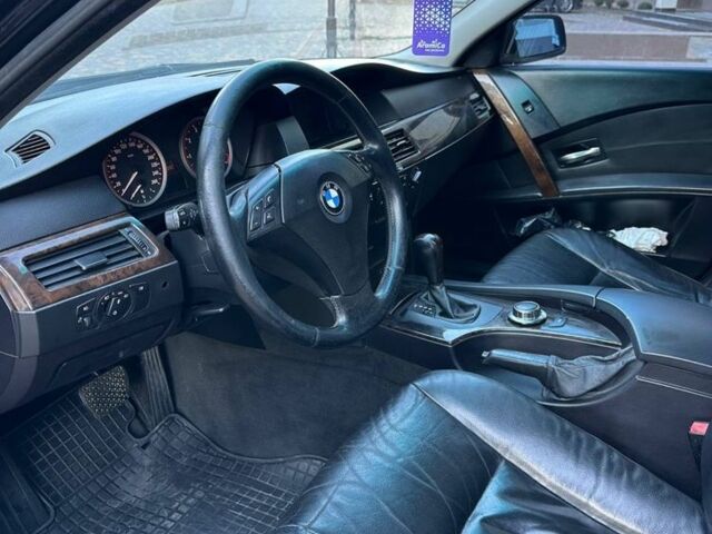 Черный БМВ 5 Серия, объемом двигателя 2.5 л и пробегом 230 тыс. км за 6300 $, фото 9 на Automoto.ua