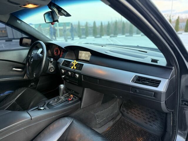 Чорний БМВ 5 Серія, об'ємом двигуна 3 л та пробігом 390 тис. км за 3500 $, фото 16 на Automoto.ua