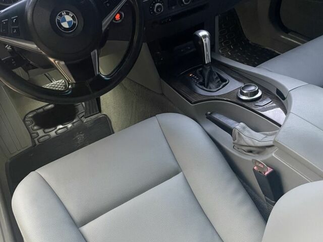 Черный БМВ 5 Серия, объемом двигателя 0 л и пробегом 360 тыс. км за 7500 $, фото 8 на Automoto.ua