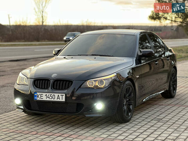 Чорний БМВ 5 Серія, об'ємом двигуна 3 л та пробігом 291 тис. км за 11900 $, фото 4 на Automoto.ua