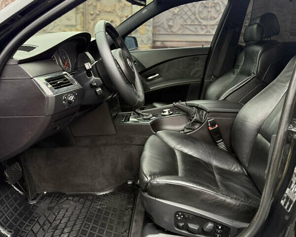 Черный БМВ 5 Серия, объемом двигателя 3 л и пробегом 292 тыс. км за 11500 $, фото 9 на Automoto.ua