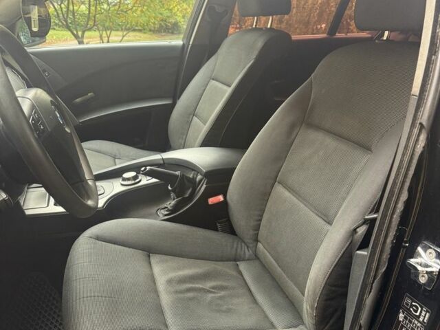 Черный БМВ 5 Серия, объемом двигателя 2.5 л и пробегом 300 тыс. км за 3800 $, фото 11 на Automoto.ua