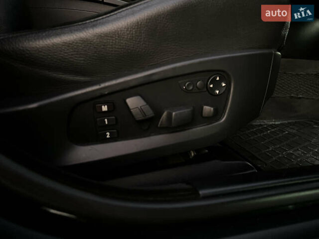 Чорний БМВ 5 Серія, об'ємом двигуна 3 л та пробігом 291 тис. км за 11900 $, фото 57 на Automoto.ua