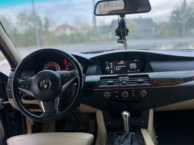 Черный БМВ 5 Серия, объемом двигателя 3 л и пробегом 400 тыс. км за 4500 $, фото 5 на Automoto.ua