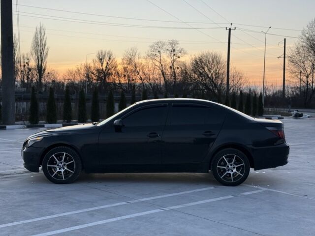 Чорний БМВ 5 Серія, об'ємом двигуна 3 л та пробігом 390 тис. км за 3500 $, фото 8 на Automoto.ua