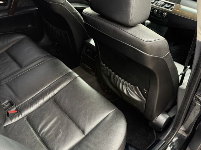 Черный БМВ 5 Серия, объемом двигателя 0 л и пробегом 350 тыс. км за 4750 $, фото 9 на Automoto.ua