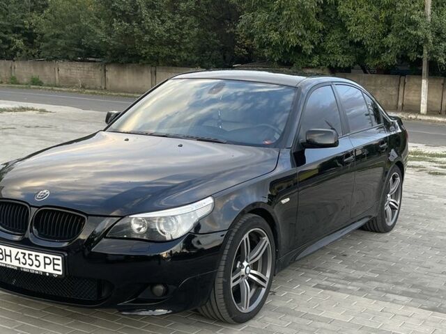 Черный БМВ 5 Серия, объемом двигателя 2.5 л и пробегом 320 тыс. км за 7800 $, фото 1 на Automoto.ua