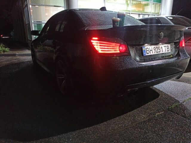 Черный БМВ 5 Серия, объемом двигателя 3 л и пробегом 250 тыс. км за 9400 $, фото 7 на Automoto.ua