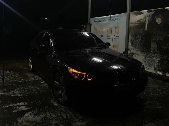 Черный БМВ 5 Серия, объемом двигателя 2.5 л и пробегом 300 тыс. км за 7999 $, фото 6 на Automoto.ua