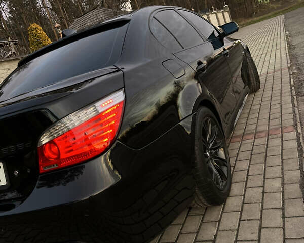 Чорний БМВ 5 Серія, об'ємом двигуна 3 л та пробігом 291 тис. км за 11900 $, фото 33 на Automoto.ua