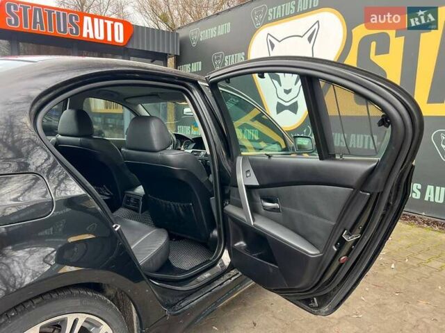 Чорний БМВ 5 Серія, об'ємом двигуна 3 л та пробігом 148 тис. км за 8100 $, фото 31 на Automoto.ua