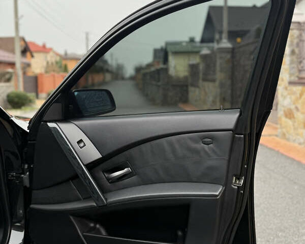 Черный БМВ 5 Серия, объемом двигателя 3 л и пробегом 292 тыс. км за 11500 $, фото 21 на Automoto.ua