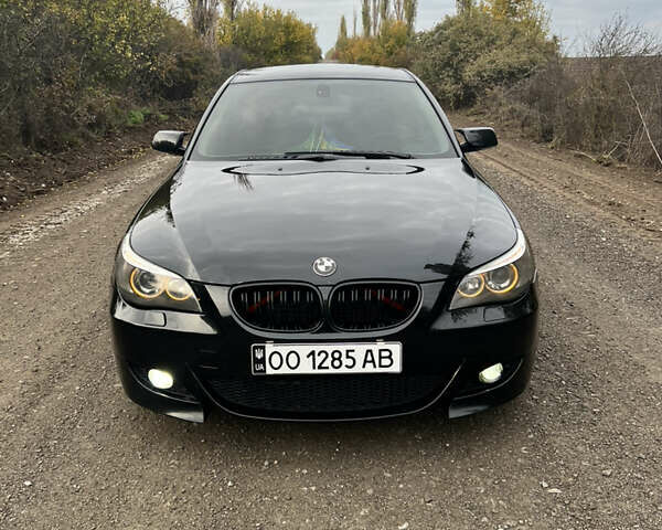 Черный БМВ 5 Серия, объемом двигателя 2.5 л и пробегом 329 тыс. км за 8099 $, фото 1 на Automoto.ua