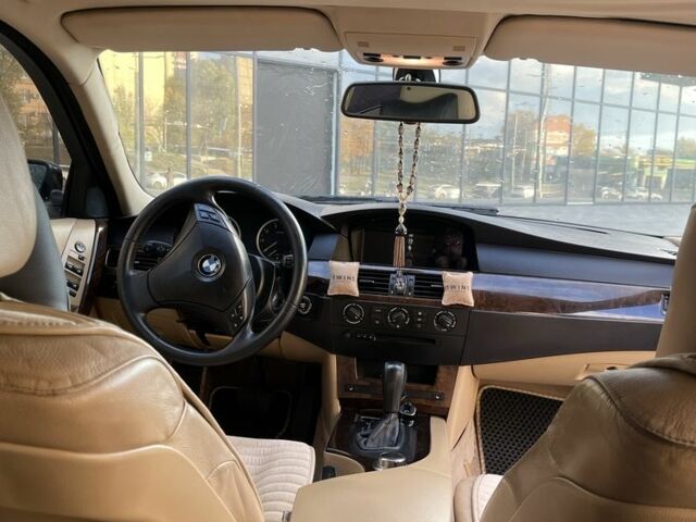 БМВ 5 Серия 2006 в Днепре (Днепропетровске) на Automoto.ua Черный БМВ 5 Серия, объемом двигателя 2.5 л и пробегом 430 тыс. км за 9690 $, фото 7 на Automoto.ua
