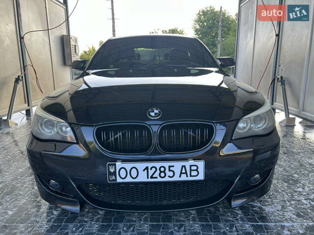 Черный БМВ 5 Серия, объемом двигателя 2.5 л и пробегом 329 тыс. км за 8099 $, фото 2 на Automoto.ua