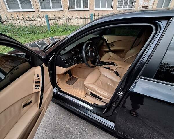 БМВ 5 Серия 2006 в Александрие на Automoto.ua Черный БМВ 5 Серия, объемом двигателя 3 л и пробегом 271 тыс. км за 11500 $, фото 9 на Automoto.ua