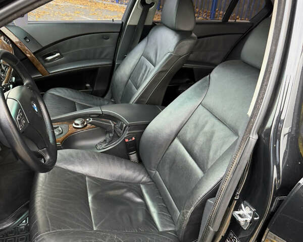 Чорний БМВ 5 Серія, об'ємом двигуна 2.5 л та пробігом 333 тис. км за 7800 $, фото 47 на Automoto.ua