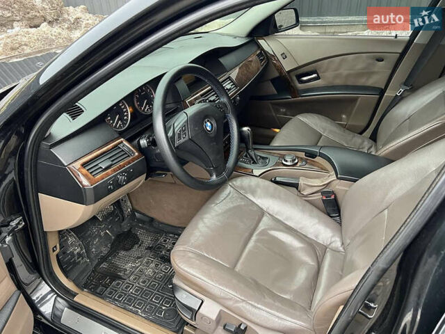 Черный БМВ 5 Серия, объемом двигателя 2.5 л и пробегом 329 тыс. км за 8099 $, фото 8 на Automoto.ua