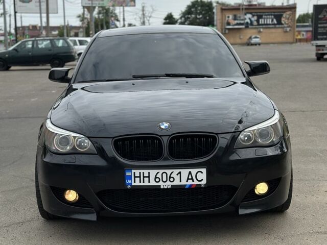 Чорний БМВ 5 Серія, об'ємом двигуна 3 л та пробігом 256 тис. км за 8800 $, фото 1 на Automoto.ua