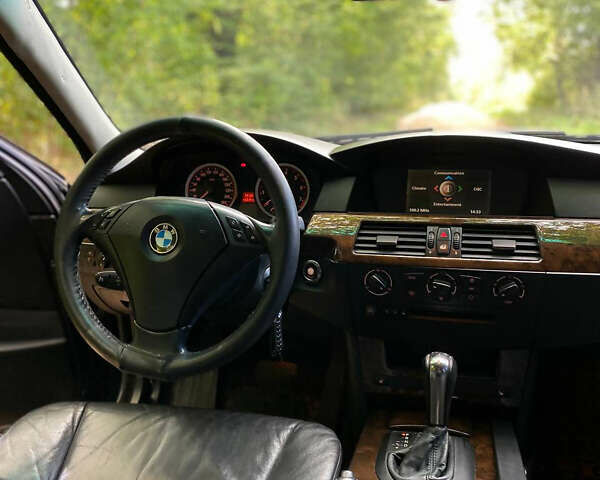 Черный БМВ 5 Серия, объемом двигателя 2.5 л и пробегом 380 тыс. км за 7800 $, фото 18 на Automoto.ua