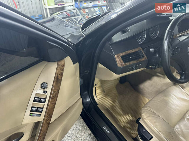 Черный БМВ 5 Серия, объемом двигателя 3 л и пробегом 389 тыс. км за 7800 $, фото 17 на Automoto.ua