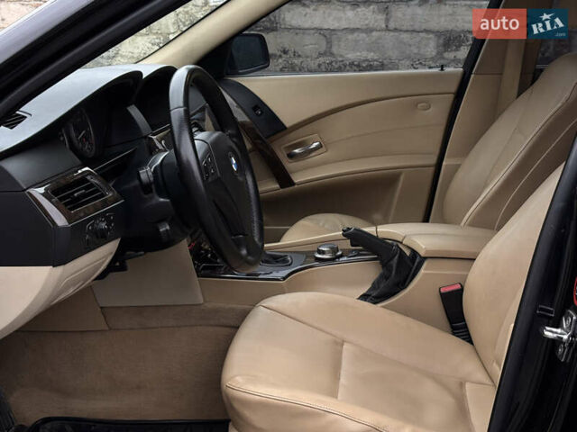 Чорний БМВ 5 Серія, об'ємом двигуна 2.5 л та пробігом 262 тис. км за 7750 $, фото 11 на Automoto.ua