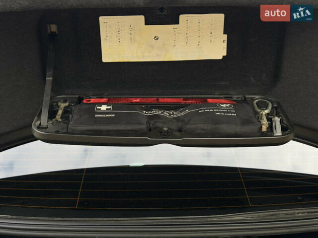 Чорний БМВ 5 Серія, об'ємом двигуна 2.5 л та пробігом 333 тис. км за 7800 $, фото 57 на Automoto.ua