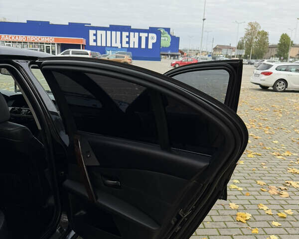 Чорний БМВ 5 Серія, об'ємом двигуна 2.5 л та пробігом 333 тис. км за 7800 $, фото 39 на Automoto.ua