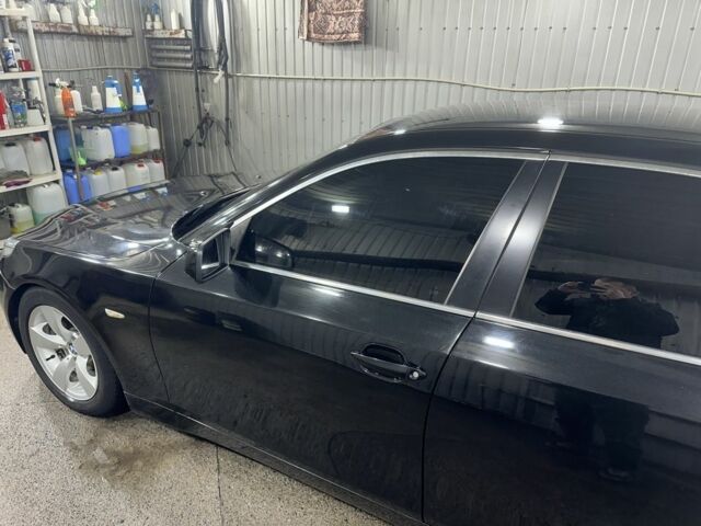 Черный БМВ 5 Серия, объемом двигателя 3 л и пробегом 389 тыс. км за 7800 $, фото 8 на Automoto.ua