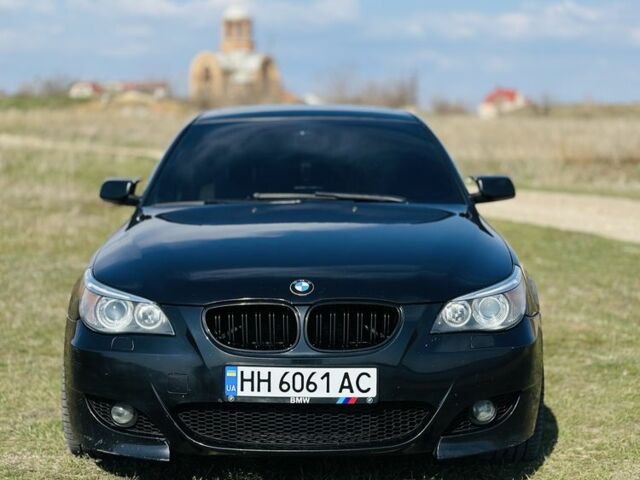 Чорний БМВ 5 Серія, об'ємом двигуна 3 л та пробігом 256 тис. км за 8800 $, фото 6 на Automoto.ua