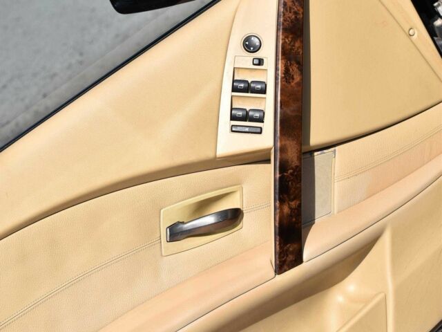 Черный БМВ 5 Серия, объемом двигателя 2.5 л и пробегом 251 тыс. км за 8200 $, фото 10 на Automoto.ua