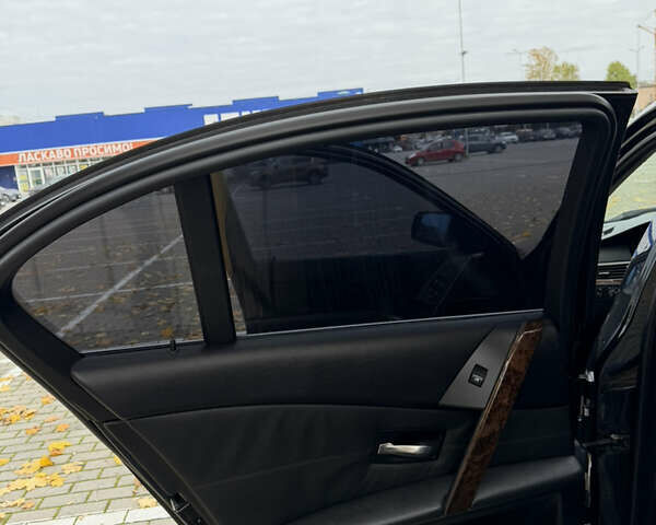 Чорний БМВ 5 Серія, об'ємом двигуна 2.5 л та пробігом 333 тис. км за 7800 $, фото 54 на Automoto.ua