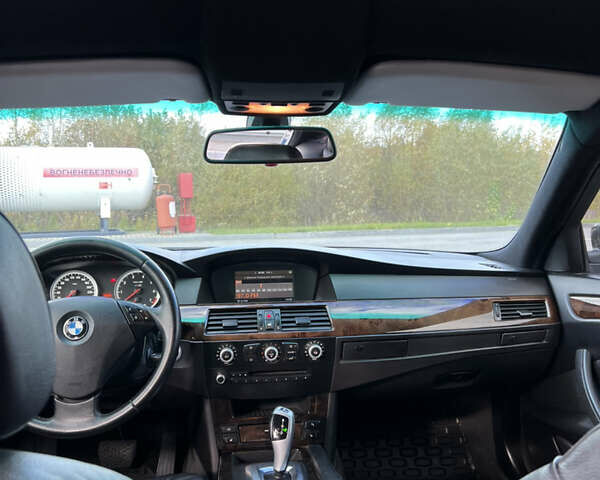 БМВ 5 Серия 2007 в Львове на Automoto.ua Черный БМВ 5 Серия, объемом двигателя 2.5 л и пробегом 256 тыс. км за 7300 $, фото 17 на Automoto.ua